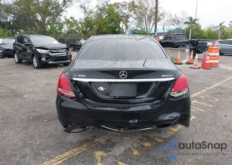 2016 Mercedes-Benz C 300 4Matic from USA, damaged, VIN 55SWF4KB3GU099485